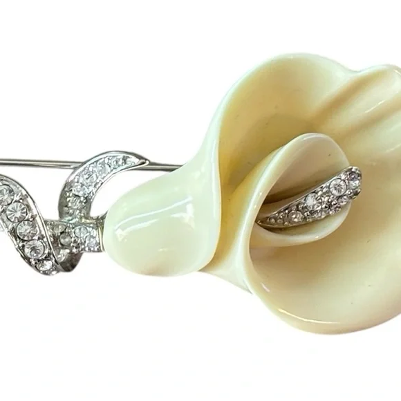 Nolan Miller Calla Lily Brooch/Pin Diamond Silver - Picture 2 of 10